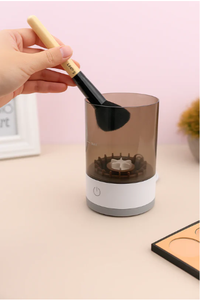 LOREN Makyaj Fırçası Temizleme Cihazı